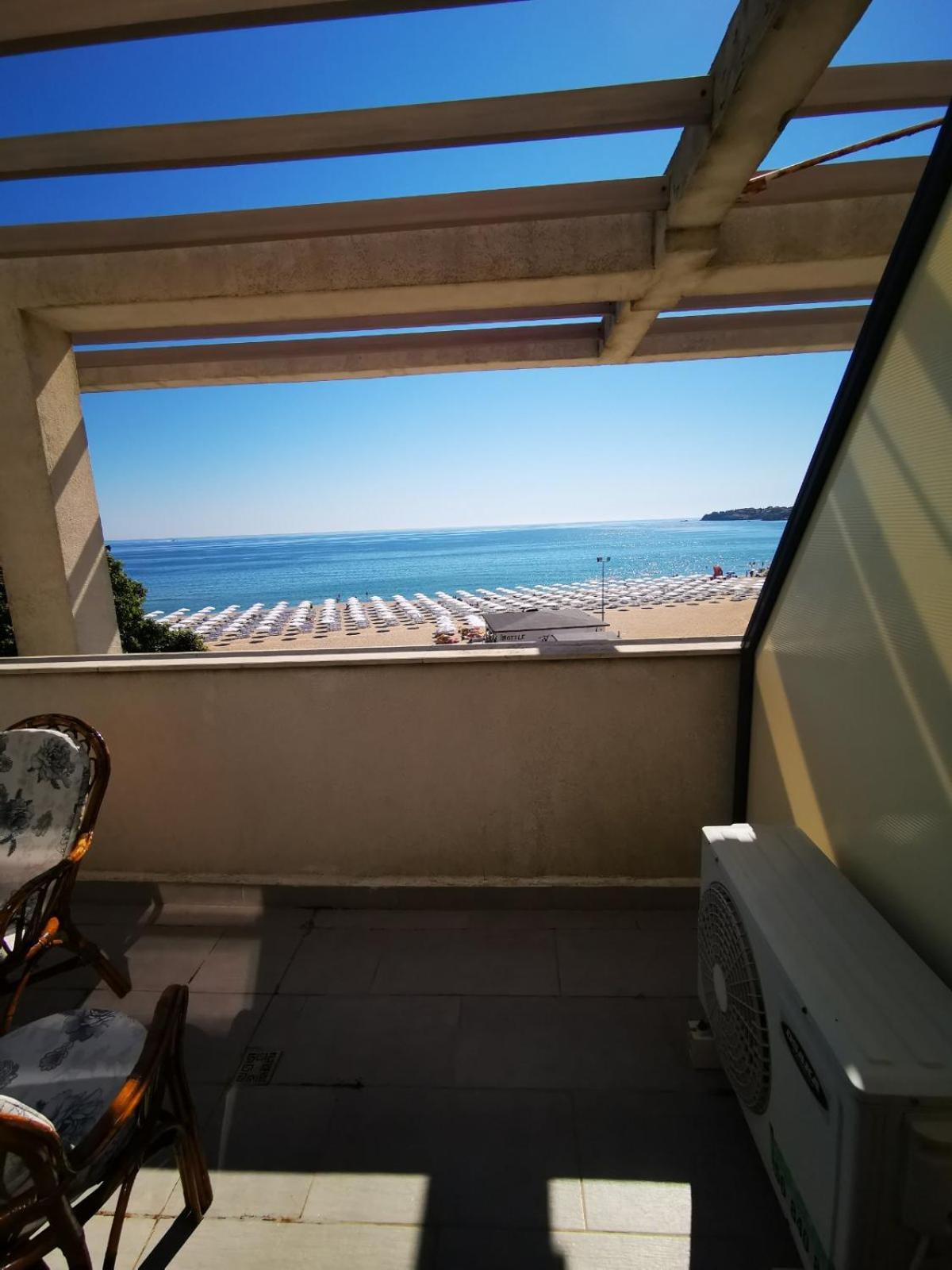 Azur Apartments Sozopol Exterior foto